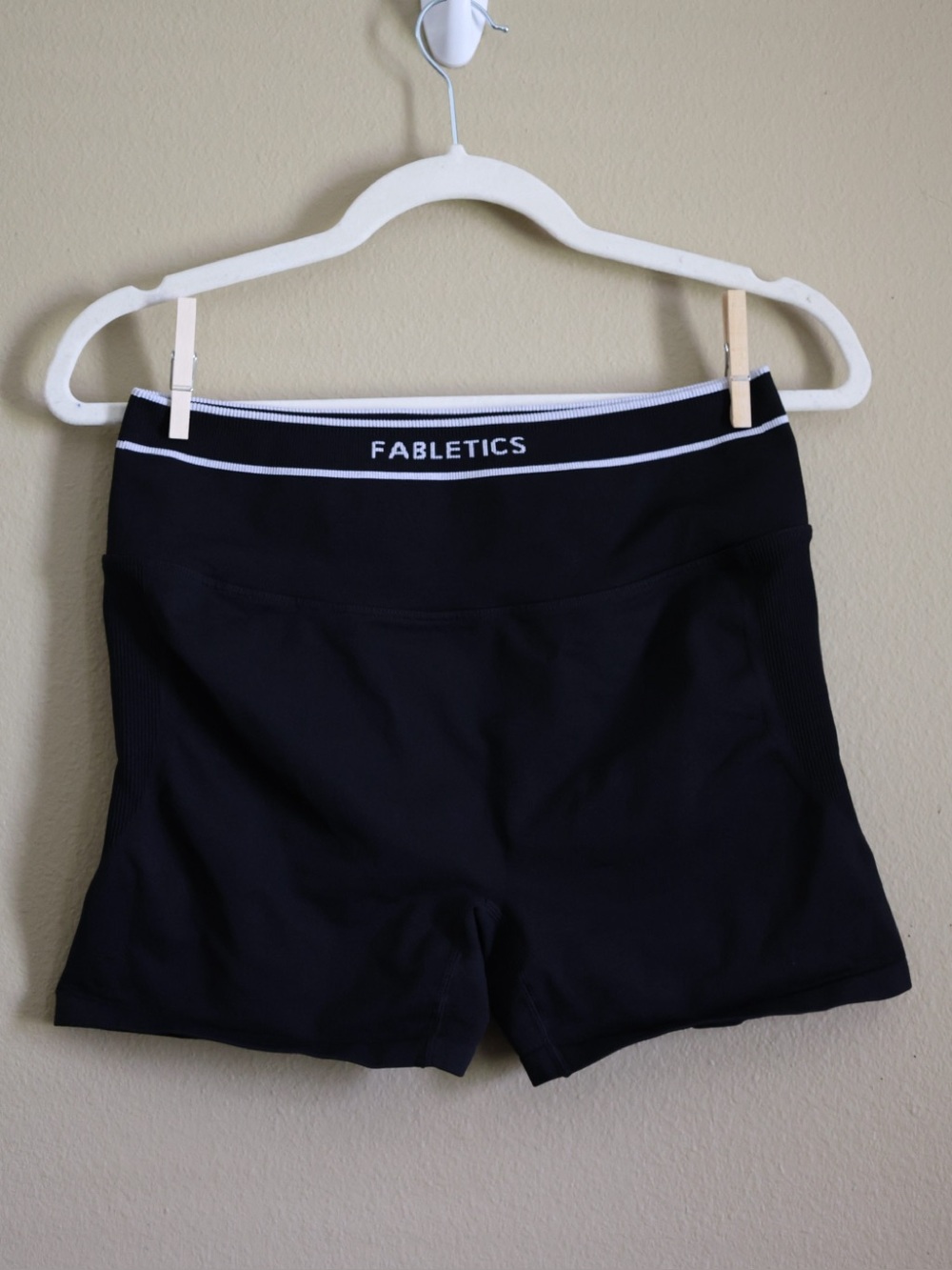 Fabletics Black High Rise Shortie Compression Shorts Large